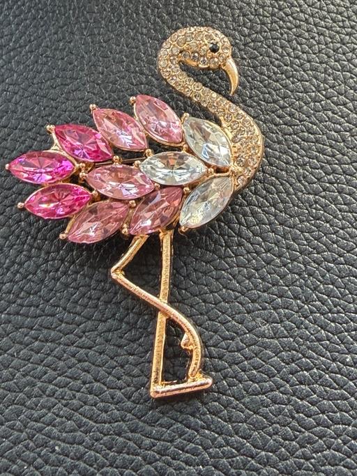 Buy & Sell Ocean Village Southampton - Photos for Díamante pink flamingo brooch