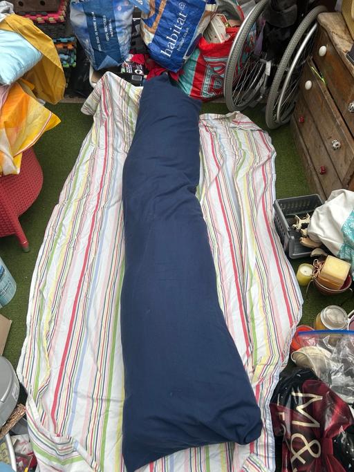 Buy & Sell Quinton Birmingham - Photos for Large pillow