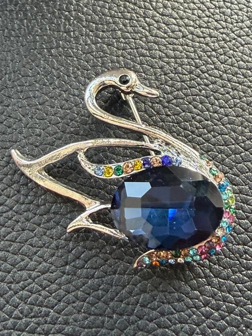 Buy & Sell Ocean Village Southampton - Photos for Navy swan brooch