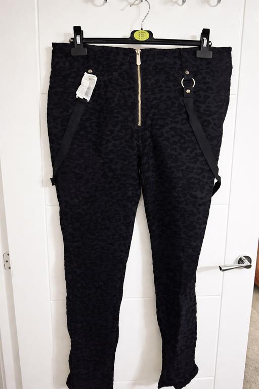 Buy & Sell Burford West Oxfordshire - Photos for killstar trousers