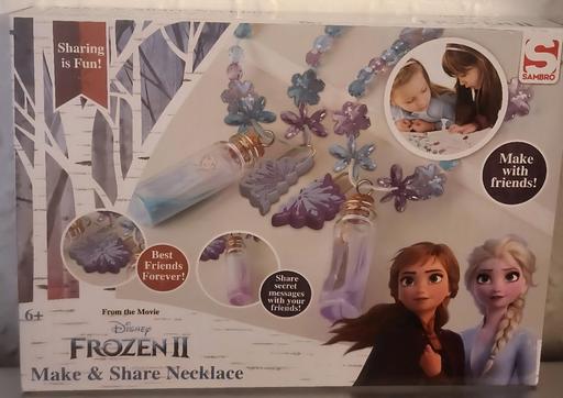 Buy & Sell Burton Latimer North Northamptonshire - Photos for Frozen make & share necklace