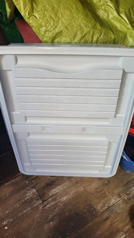 Buy & Sell Weetwood Leeds - Photos for Large narrow storage box