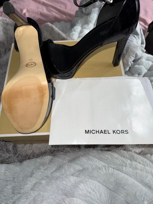 Buy & Sell Stow Heath Wolverhampton - Photos for Micheal Kors Margot Platform Heels size 7