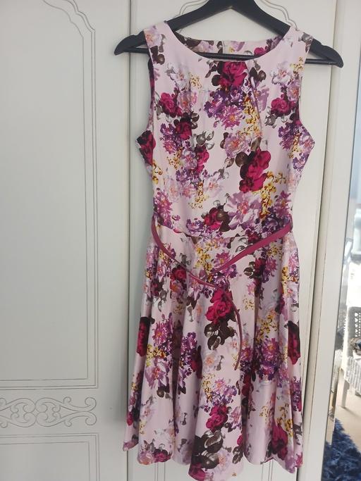 Buy & Sell Penn Wolverhampton - Photos for Floral dress size 10