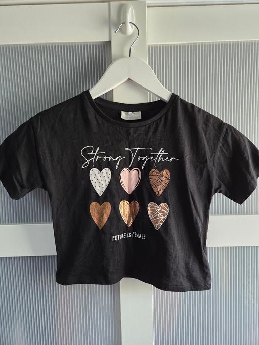 Buy & Sell Weston Point Halton - Photos for Age 7 MATALAN cropped boxy tshirt