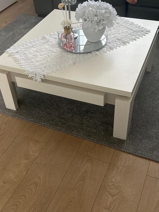 Buy & Sell Enfield Highway Enfield - Photos for Coffe Table