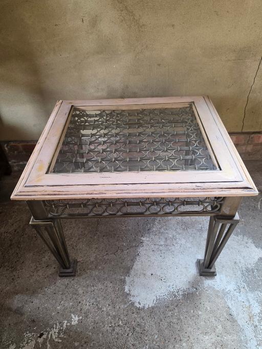 Buy & Sell Rainham Havering - Photos for Vintage Glasstop Coffee Table