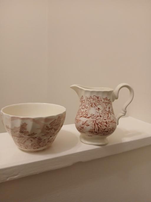 Buy & Sell Penn Wolverhampton - Photos for Milk jug and sugar bowl