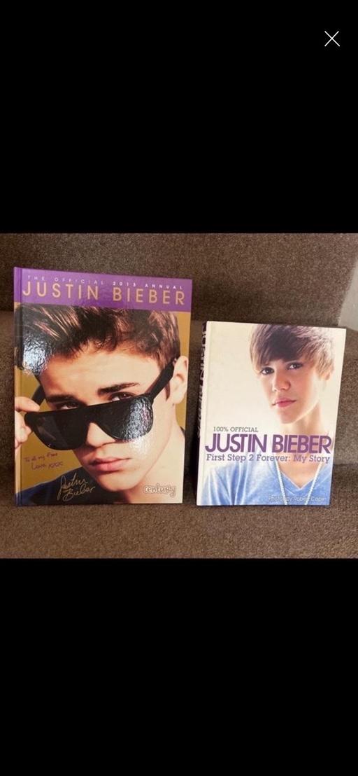 Buy & Sell Eaglescliffe Stockton-on-Tees - Photos for Justin Bieber Autobiography & Annual