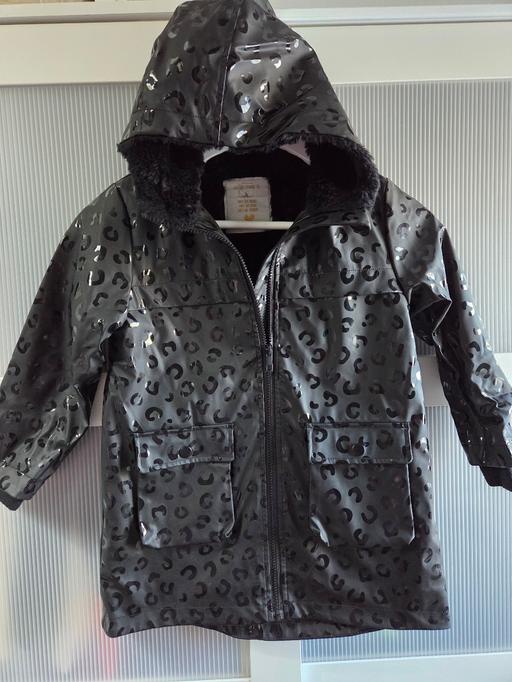 Buy & Sell Weston Point Halton - Photos for Age 7 MATALAN black coat