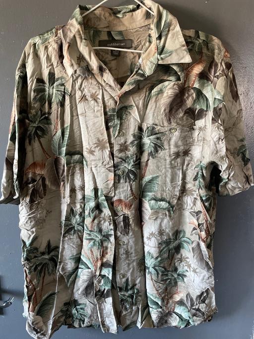 Buy & Sell Maypole Birmingham - Photos for Men’s Large Shirt. Size Large. Clearance