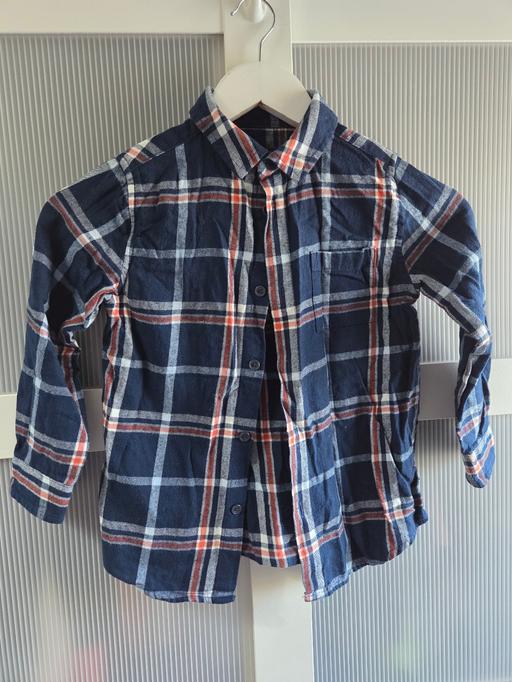 Buy & Sell Weston Point Halton - Photos for Age 7 MATALAN shirt