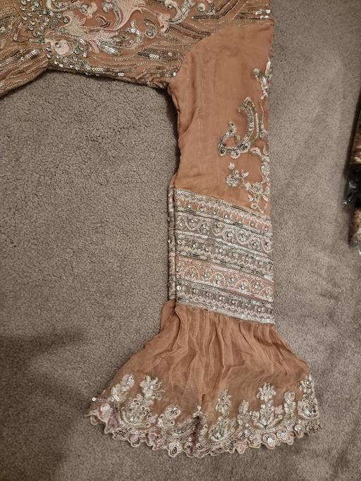 Buy & Sell Yardley Birmingham - Photos for Beautiful Peach Shelwar Kameeze