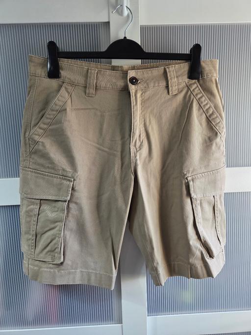 Buy & Sell Weston Point Halton - Photos for 34W mens F&F cargo shorts