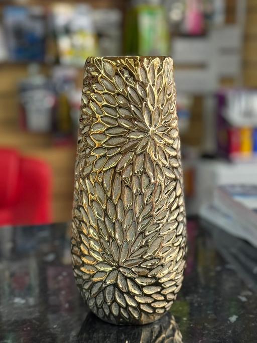 Buy & Sell Yardley Birmingham - Photos for 28cm Gold & Metallic Decorative Vase