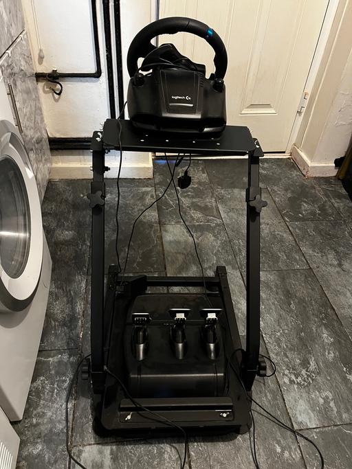 Buy & Sell Shinfield Reading - Photos for Logitech racing wheel