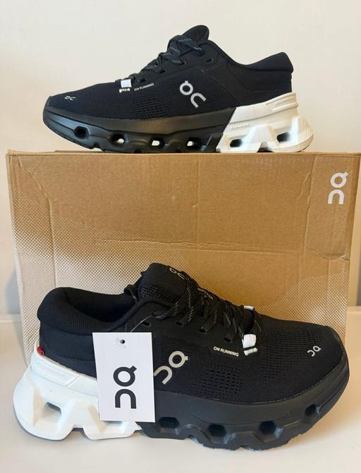 Buy & Sell Mansfield Woodhouse Mansfield - Photos for QC running trainers size 5UK