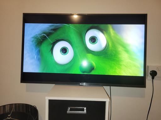 Buy & Sell Wallington Sutton - Photos for LG BLACK 43 INCH SMART TV