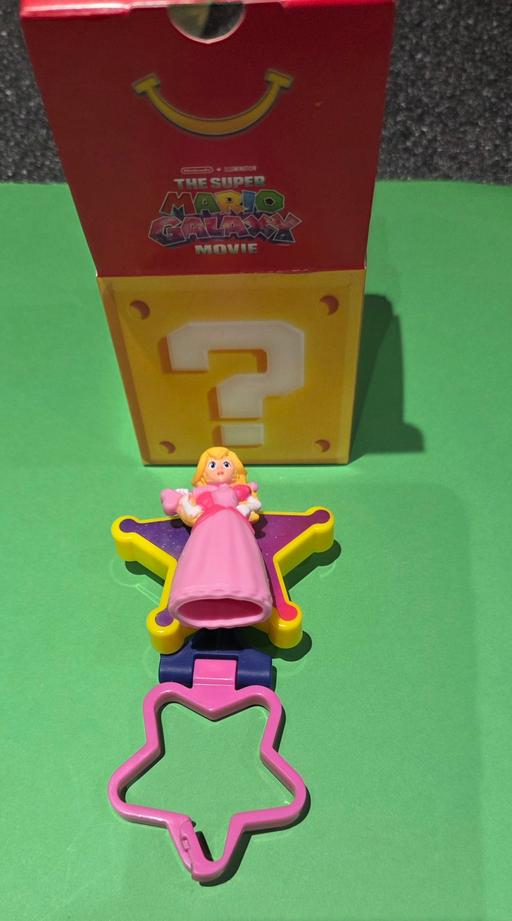 Buy & Sell Garlinge Thanet - Photos for COLLECTABLE TOY/ keyring