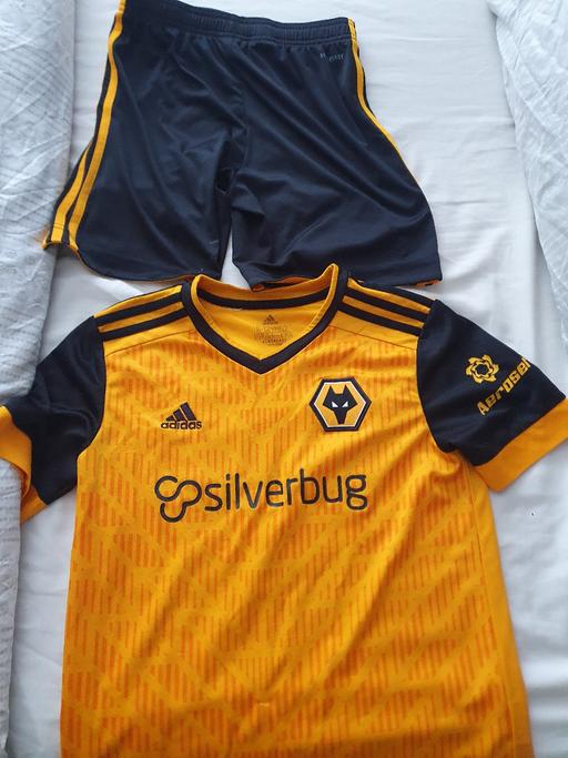 Buy & Sell Willenhall Walsall - Photos for Wolves kids kit