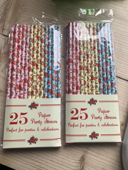 Buy & Sell Stoneclough Bolton - Photos for Straws