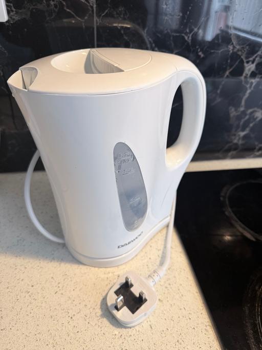 Buy & Sell Bermondsey South East London - Photos for White working Kettle