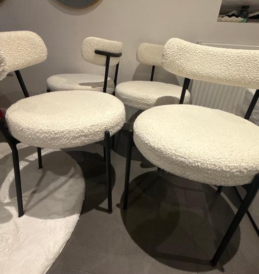 Buy & Sell Lambeth South East London - Photos for Set of 4 Bouclé Dining chairs- cream