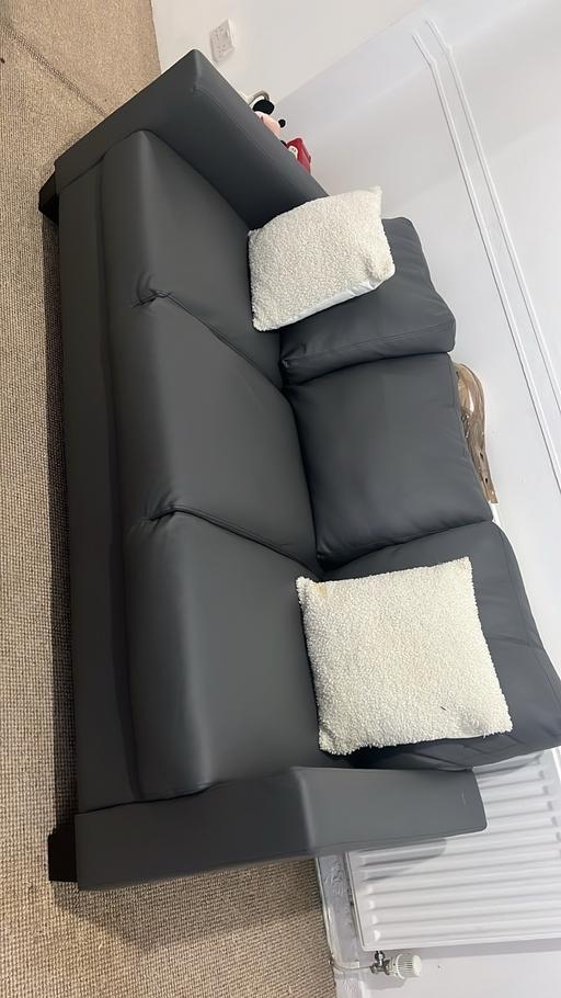 Buy & Sell Birchills Walsall - Photos for 3 seater leather sofa
