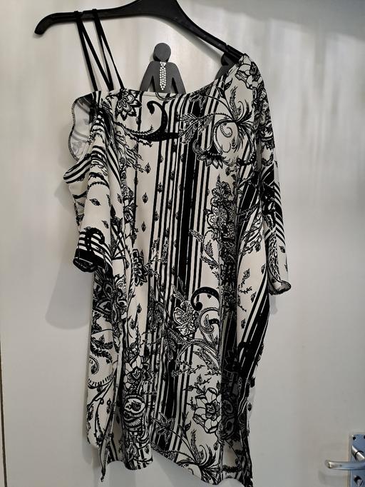 Buy & Sell Park Hill Sheffield - Photos for riverlsland top