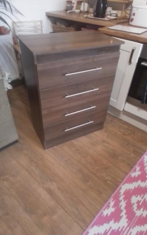 Buy & Sell Swinley Wigan - Photos for CHEST OF DRAWERS