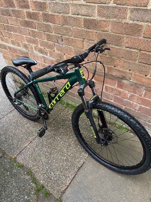 Buy & Sell Four Oaks Birmingham - Photos for Carrera vengeance 16”small men mountain bike