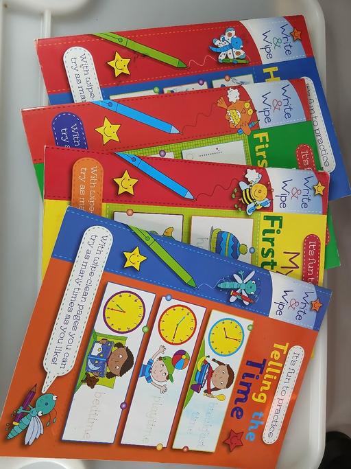 Buy & Sell Fulwood Preston - Photos for 4 kids activity books