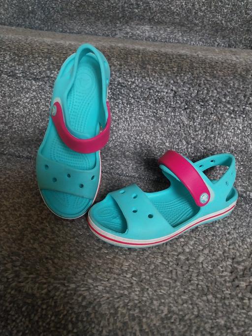 Buy & Sell Essington Wolverhampton - Photos for Girls Croc Sandals