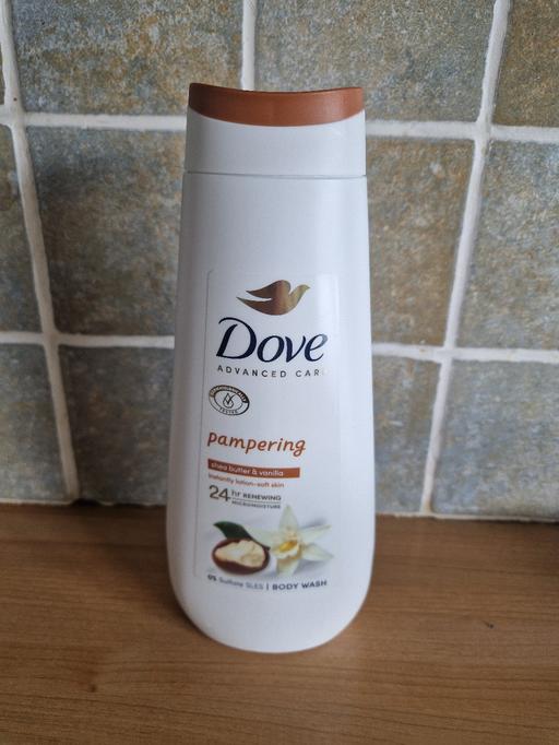 Buy & Sell Prescot Knowsley - Photos for New Dove Body wash 400ml