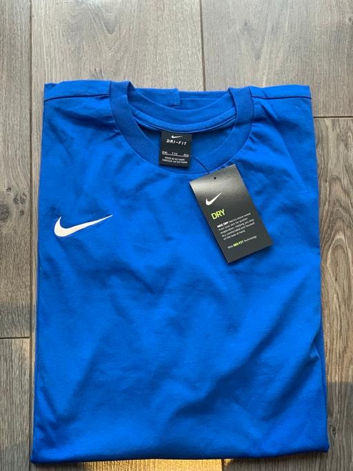Buy & Sell Romford Havering - Photos for Nike T Shirt Blue