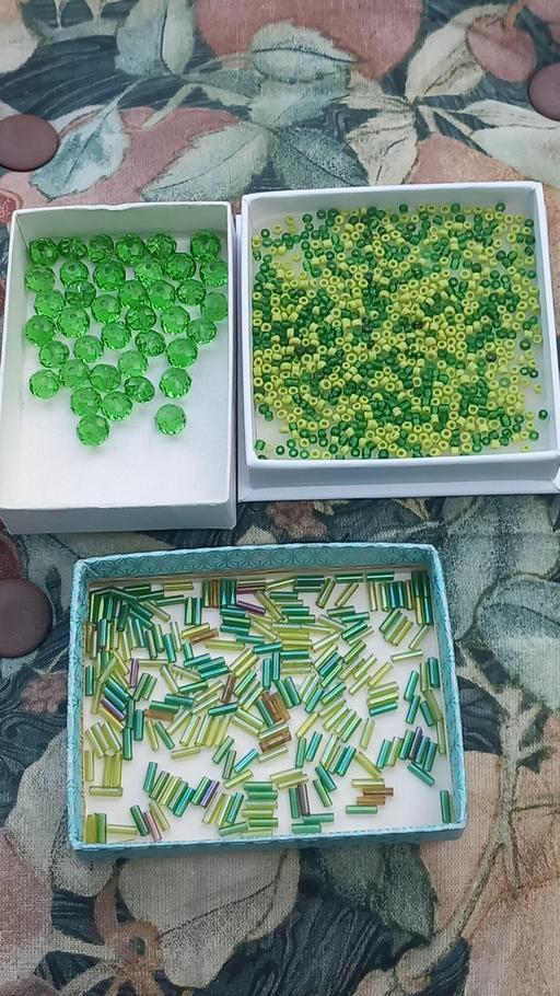 Buy & Sell Lyppard Hanford Worcester - Photos for beads-mixed glass beads