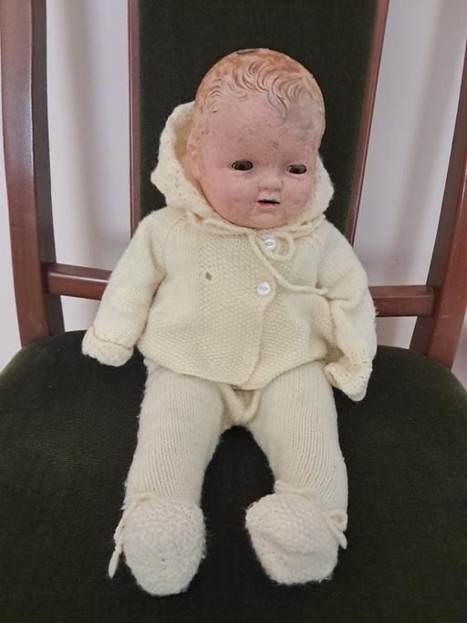 Buy & Sell Astra Business Park Trafford - Photos for vintage doll collection