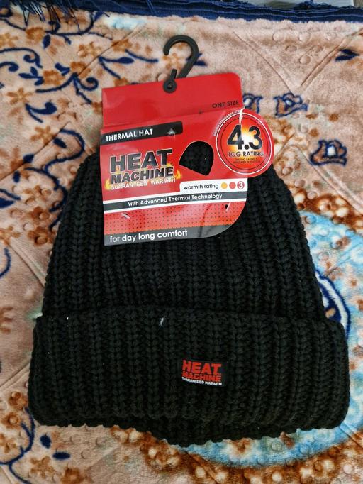 Buy & Sell Walthamstow East London - Photos for thick warm thermal hat