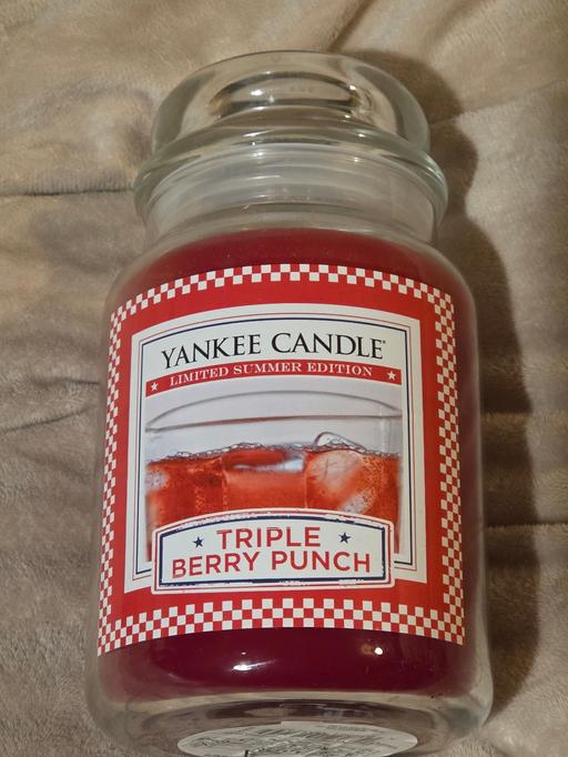 Buy & Sell Merry Hill Wolverhampton - Photos for yankee candle