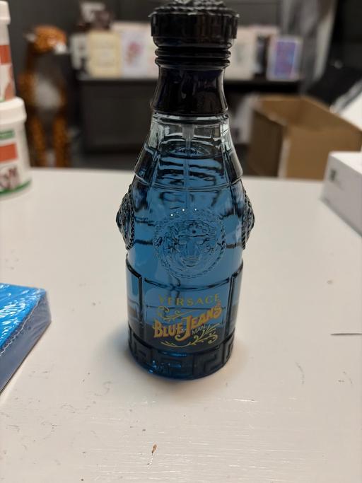 Buy & Sell Duckmanton Chesterfield - Photos for Men’s Versace blue jeans