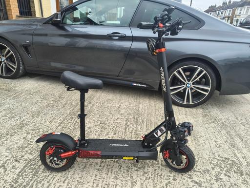 Vehicles Walworth South East London - Photos for Freeboy J01 3 step foldable electric scooter