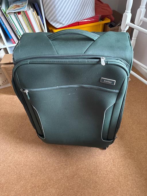 Buy & Sell Whittington Lichfield - Photos for Antler suitcase