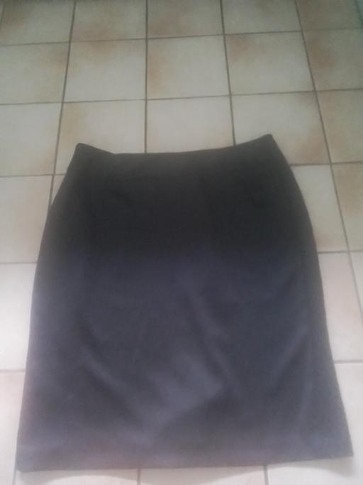 Buy & Sell Aldridge Walsall - Photos for LADIES DRESSY SKIRT