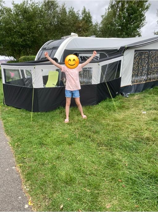 Buy & Sell Southwater Horsham - Photos for 5 panel inflatable windbreaker