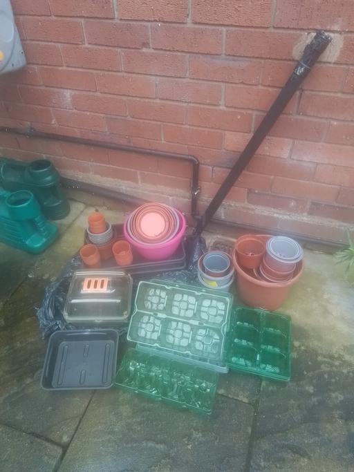 Buy & Sell Aldridge Walsall - Photos for BIG COLLECTION OF GARDEN POTS AND SEED TRAYS