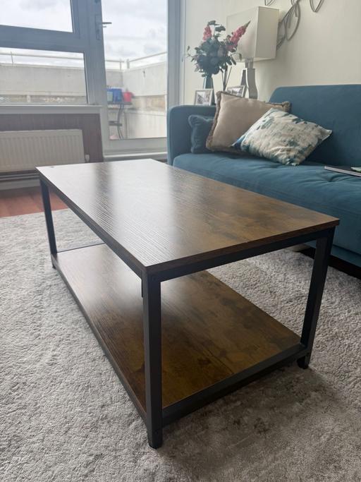 Buy & Sell Tower Hamlets East London - Photos for Coffee table