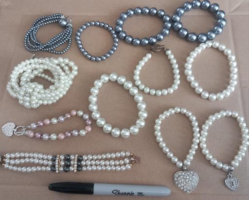 Buy & Sell Thatto Heath Saint Helens - Photos for Collection of 12 chunky heavy pearl bracelets