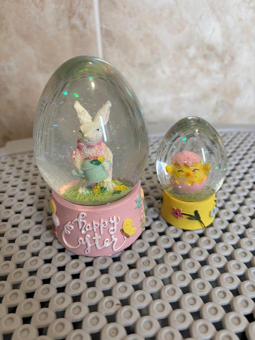 Buy & Sell Golds Hill Sandwell - Photos for Easter snowglobes