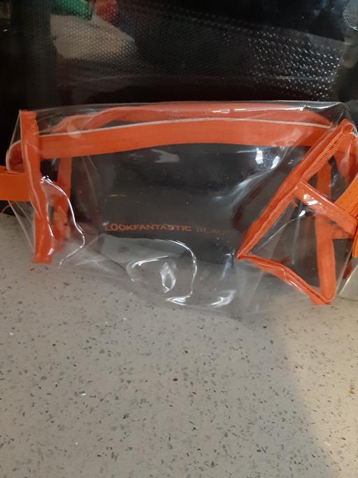 Buy & Sell South Hylton Sunderland - Photos for toiletry bag