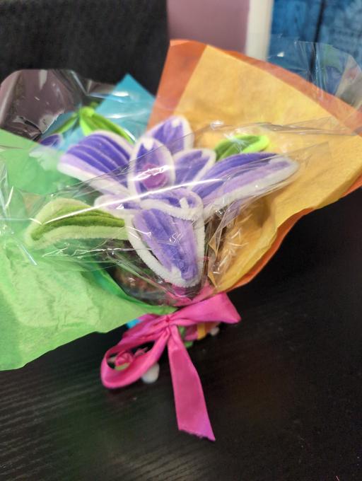 Buy & Sell Gedney Dyke South Holland - Photos for PIPE CLEANER FLOWER ARRANGEMENT